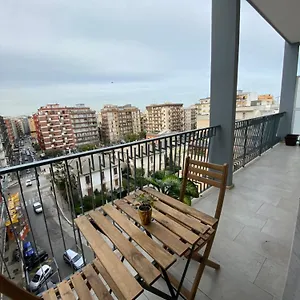 https://barium-suite-elegante-appartamento-in-centro.barihotels.org
