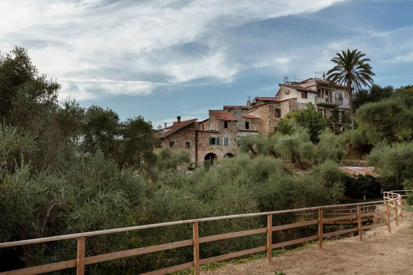 Appartamento Alba Dachi Farm Andora